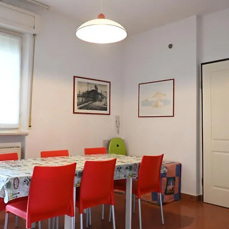 M423 - Marcelli, Comodo Trilocale A Due Passi Dal Mare Marcelli